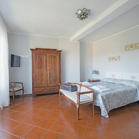 Treinin Guest Rooms Gavi Exterior foto