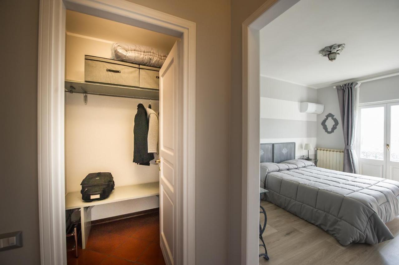 Treinin Guest Rooms Gavi Exterior foto