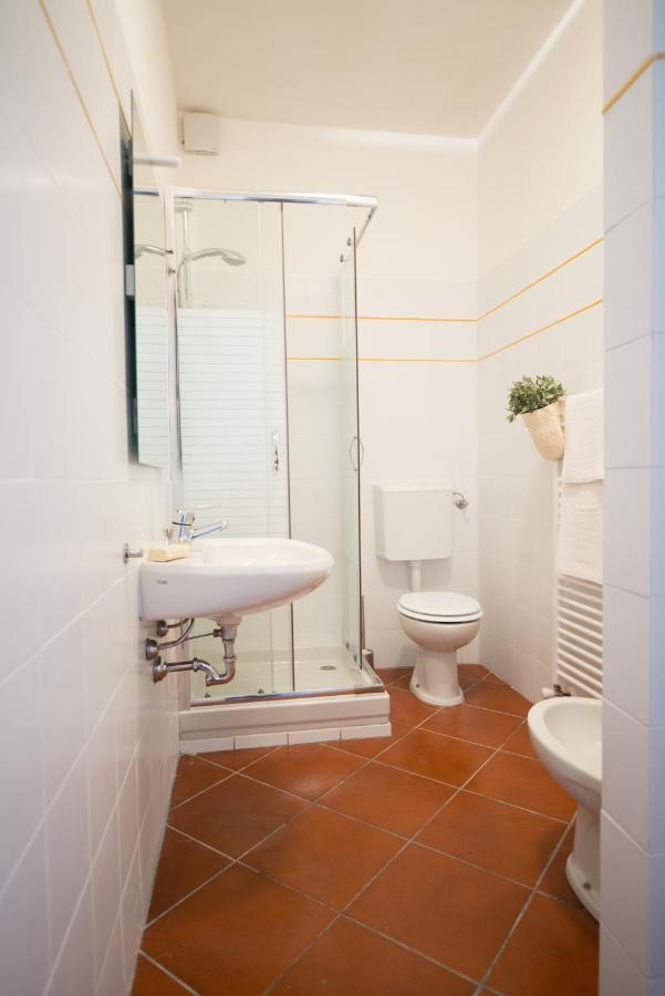 Treinin Guest Rooms Gavi Exterior foto